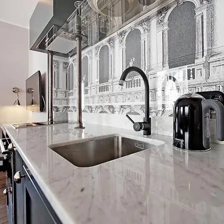 Apartment Tartaczna *